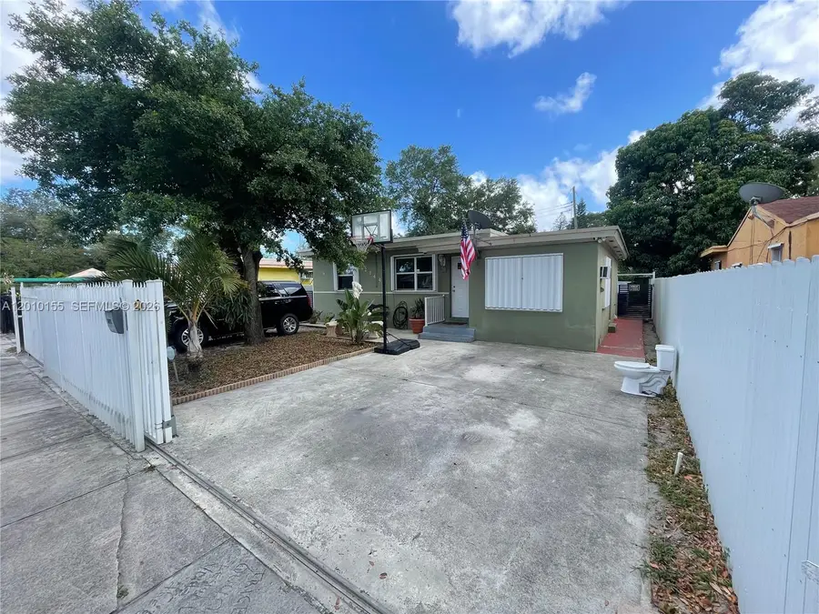 2144 NW 85th St, Miami, FL 33147 - #3