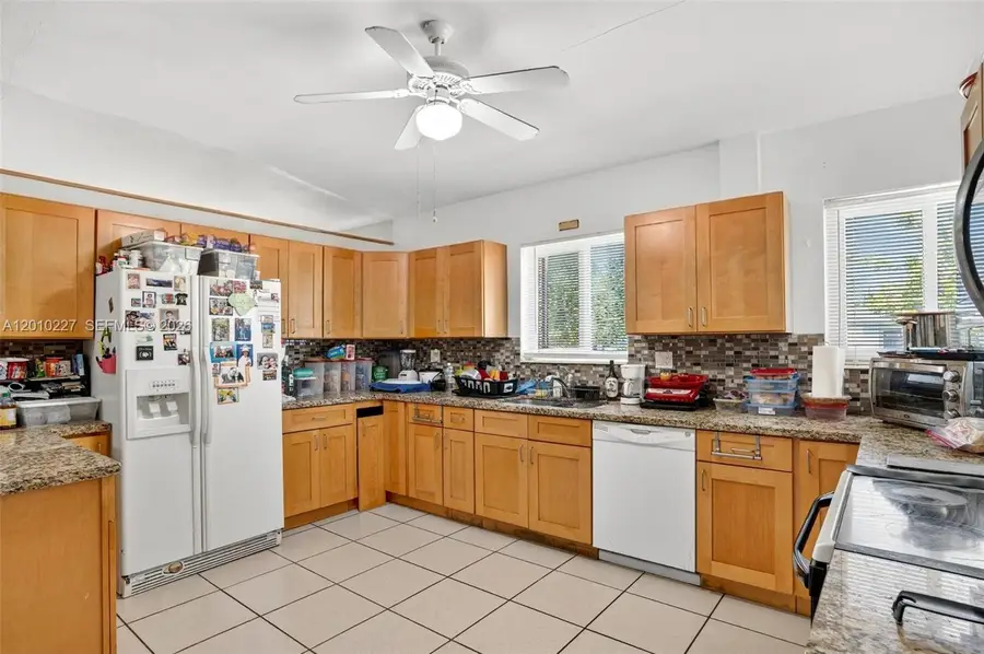 9430 Easter Rd, Cutler Bay, FL 33157 - #3