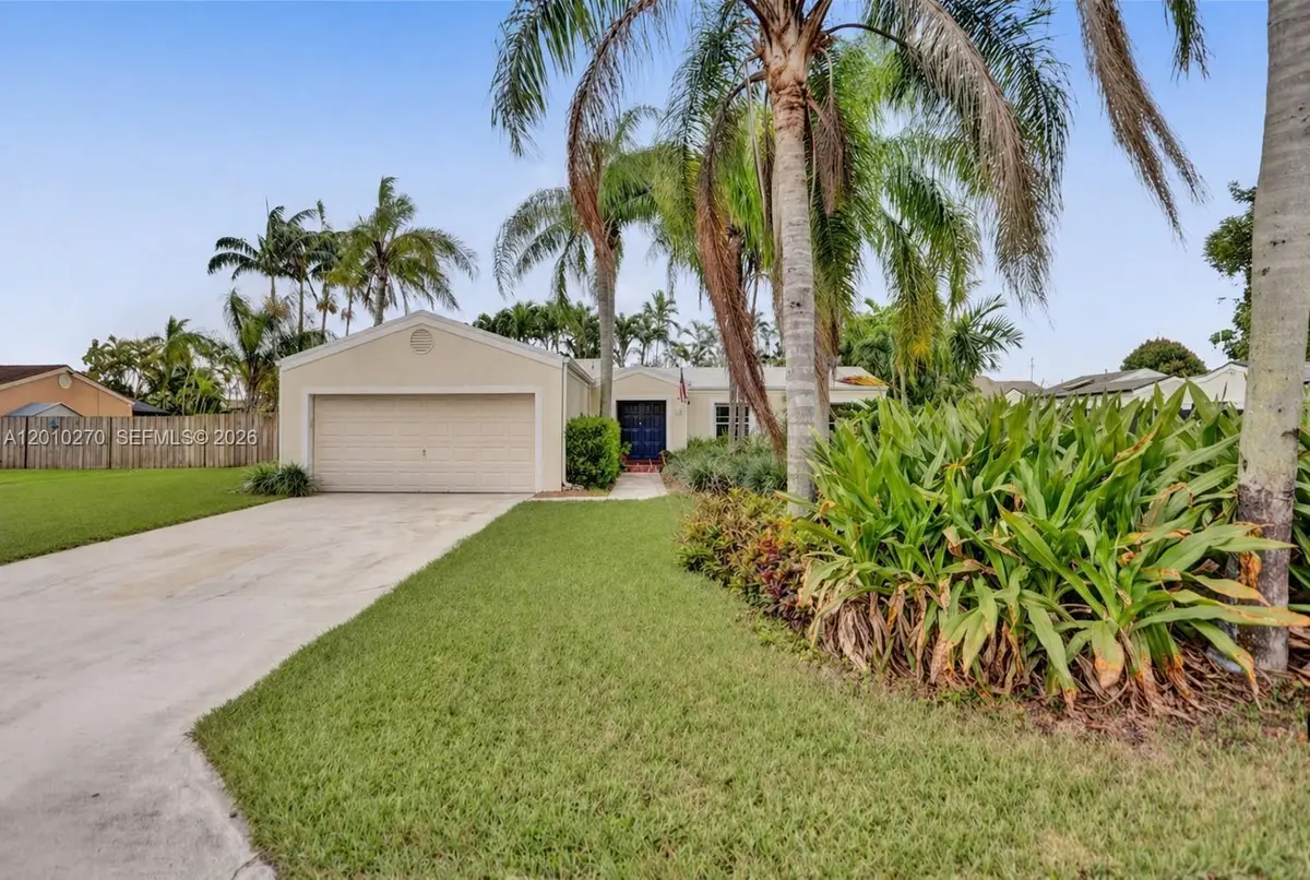 14740 SW 159th St, Miami, FL 33187 - #1