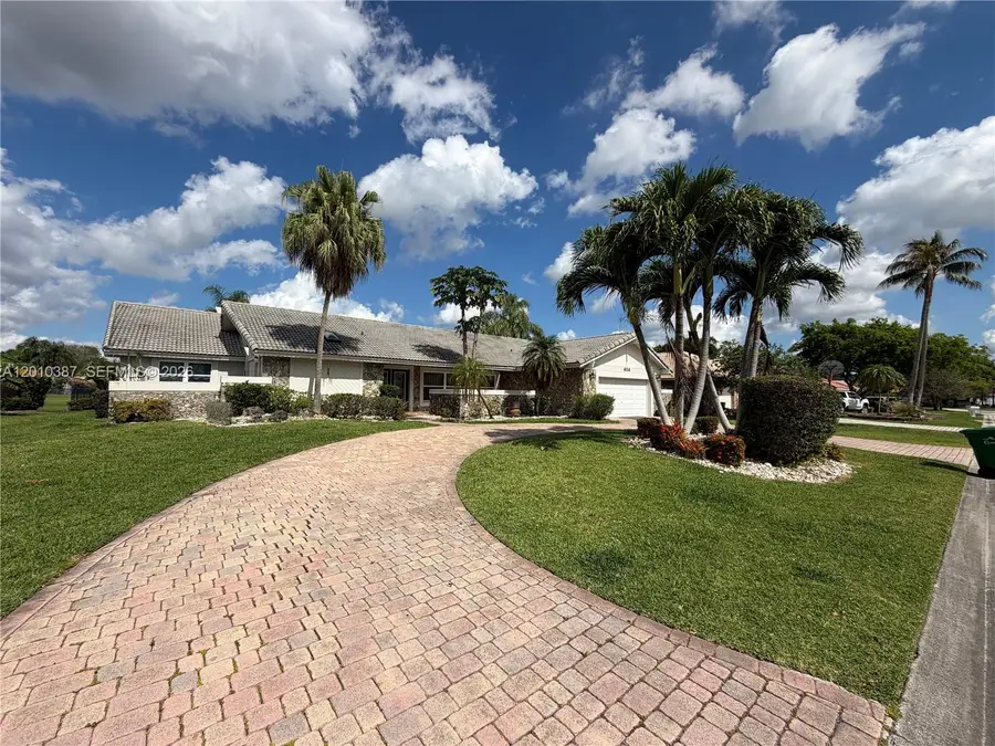 404 NW 112th Ave, Coral Springs, FL 33071 - #3