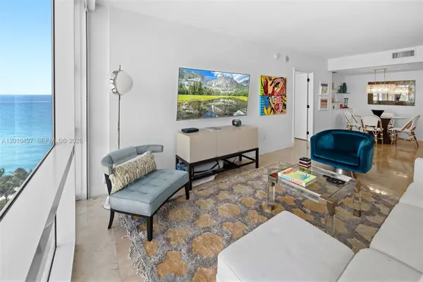 6801 Collins #1215, Miami Beach, FL 33141