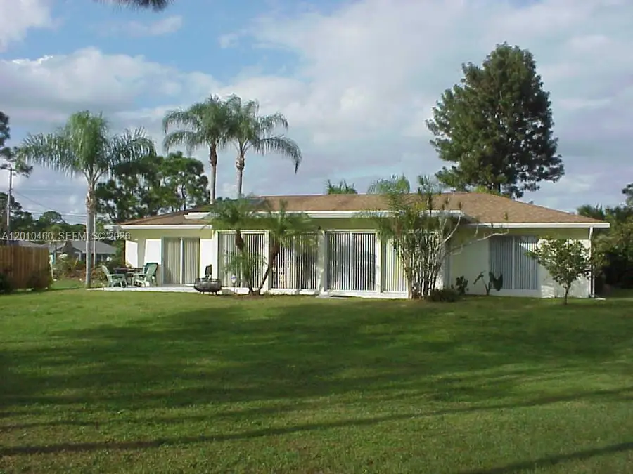 6508 N 143rd St N, Palm Beach Gardens, FL 33418 - #2