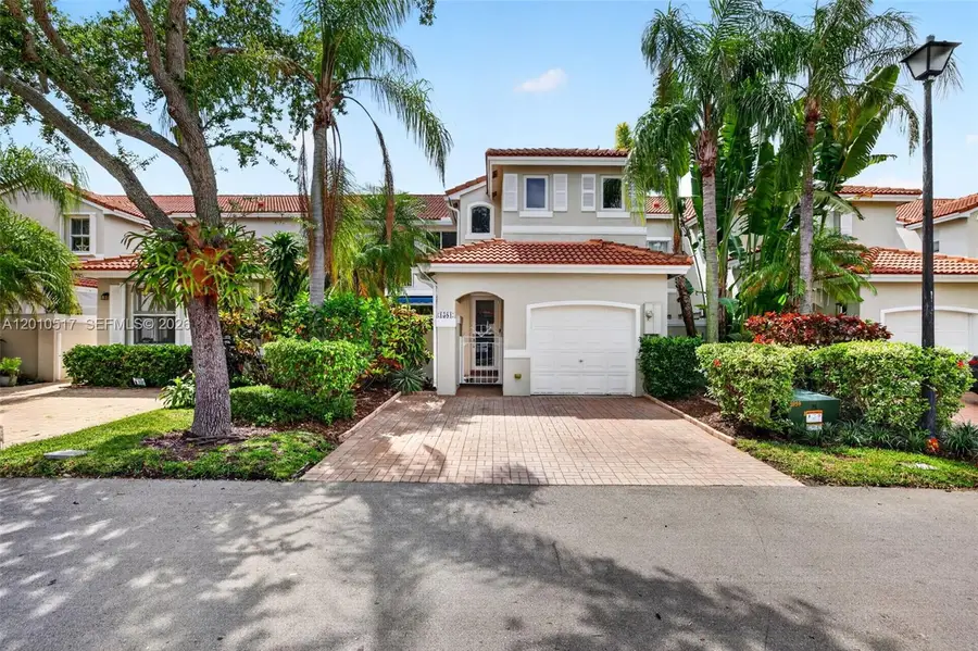 1581 Yellowheart Way, Hollywood, FL 33019 - #3