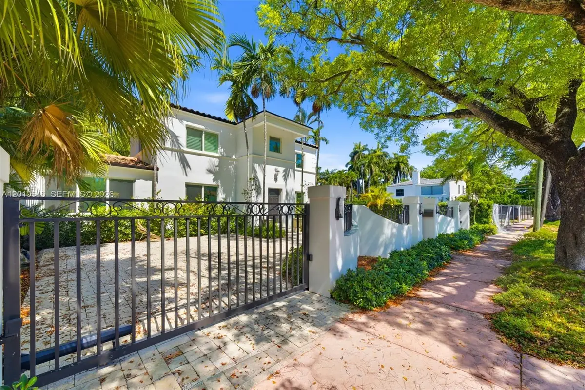 5824 Alton Rd, Miami Beach, FL 33140 - #1