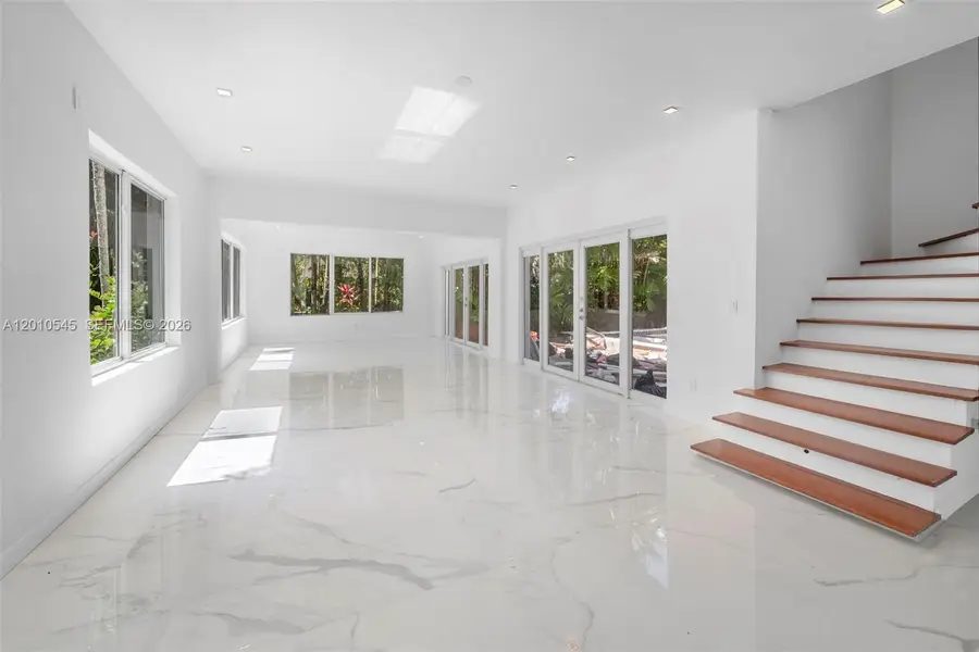 5824 Alton Rd, Miami Beach, FL 33140 - #3