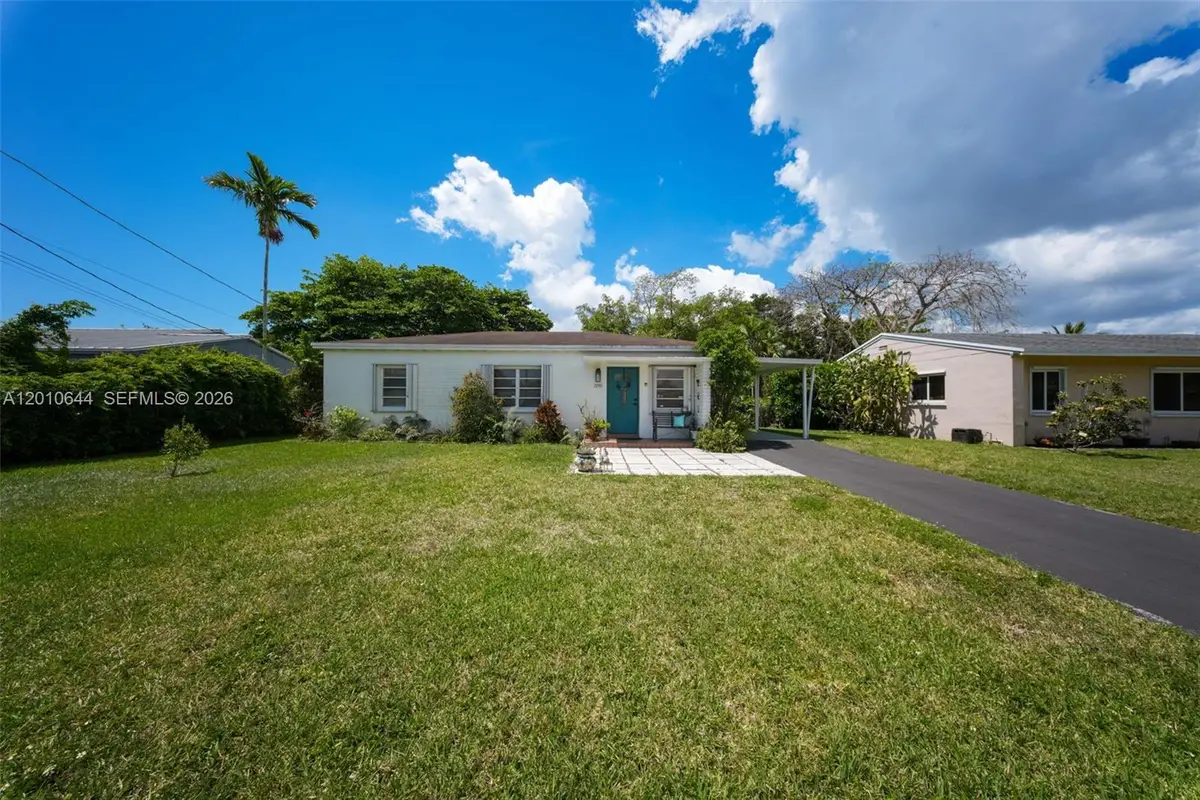 7250 SW 34th St Rd, Miami, FL 33155 - #1