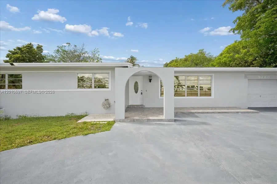 9280 SW 164th St, Palmetto Bay, FL 33157 - #2
