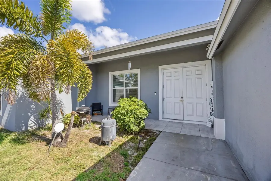 115 SW Glenwood Dr, Port Saint Lucie, FL 34984 - #3