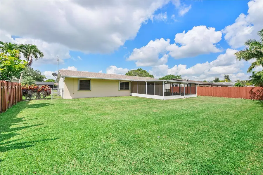 18535 SW 90th Ct, Cutler Bay, FL 33157 - #2