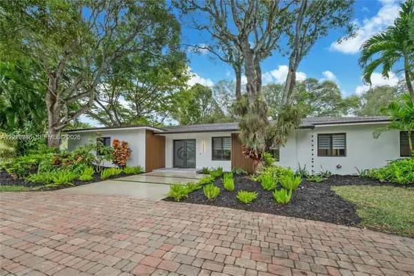 17203 SW 78th Pl, Palmetto Bay, FL 33157