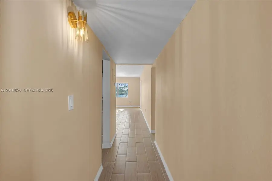 18900 NE 3rd Ct #520, Miami, FL 33179 - #3
