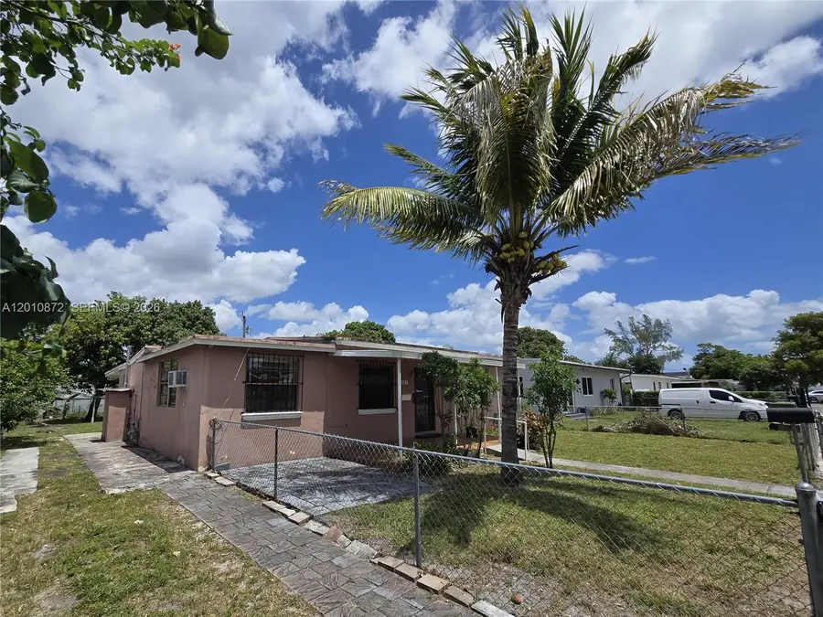 1051 E 18th St, Hialeah, FL 33013 - #2