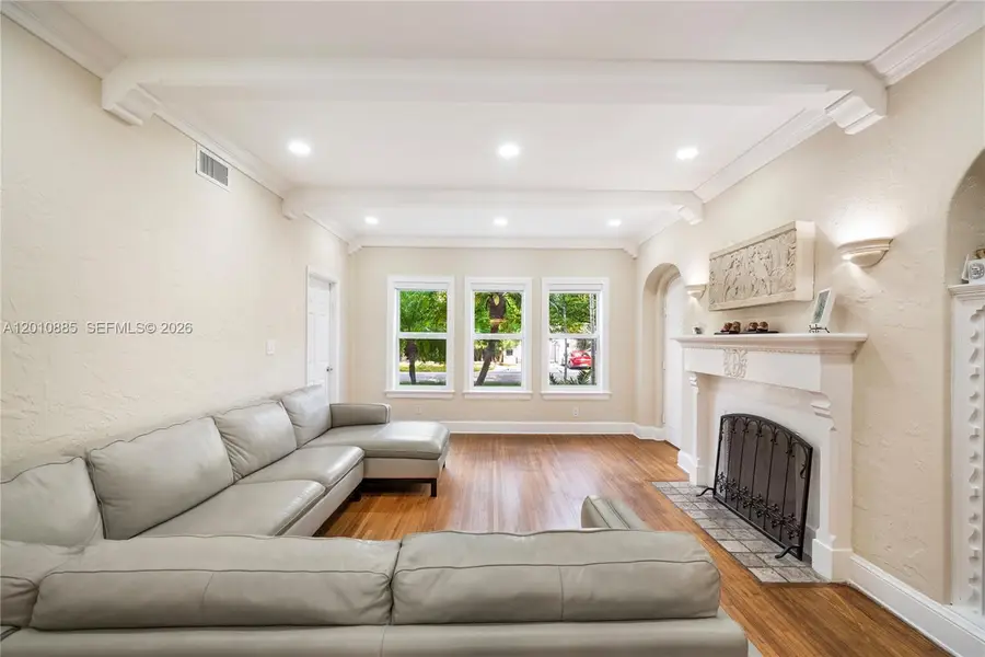 4501 Prairie Ave #1, Miami Beach, FL 33140 - #3