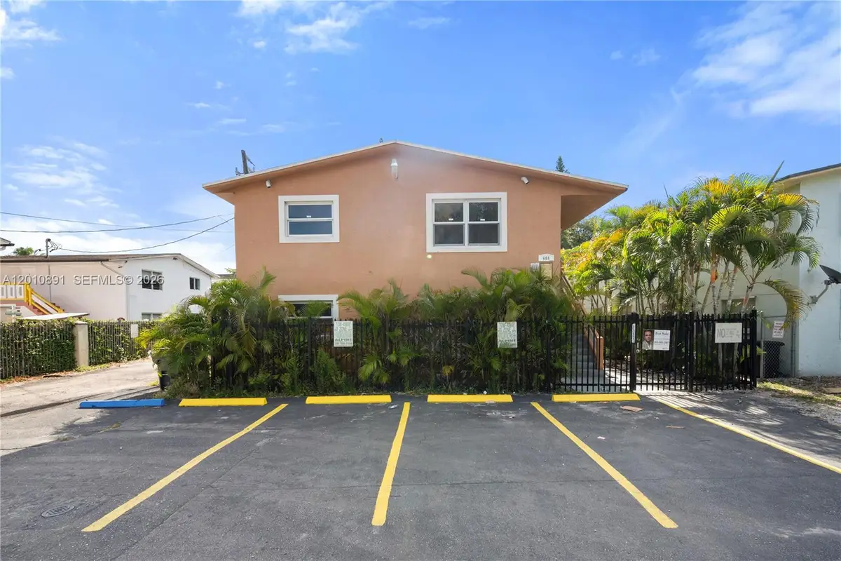 608 SW 16th Ave, Fort Lauderdale, FL 33312 - #1