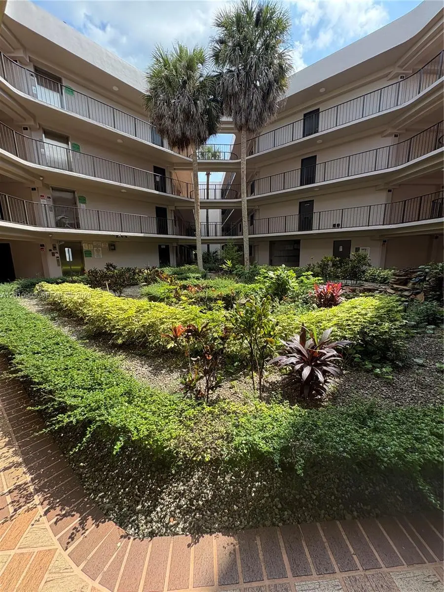 8730 SW 133rd Ave Rd #117, Miami, FL 33183 - #2