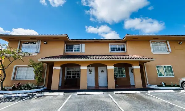 7817 W 36th Ave #204, Hialeah, FL 33018