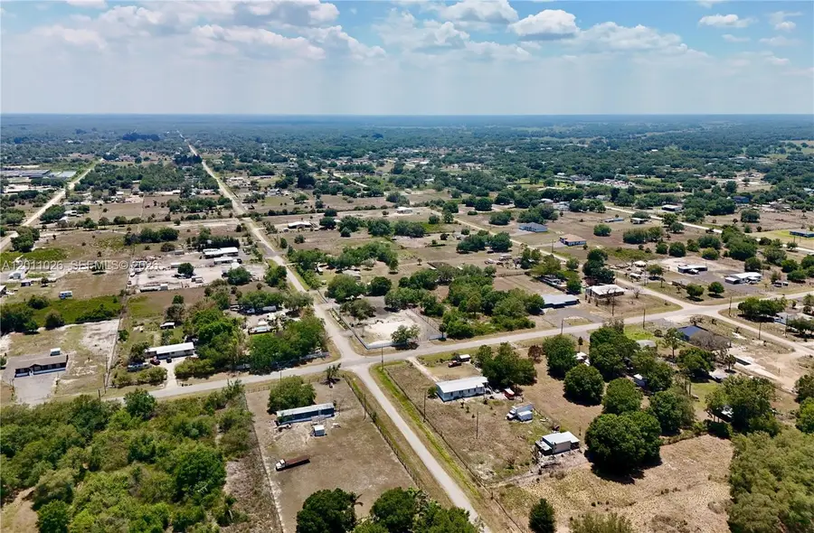 242 Bald Cypress Ave, Clewiston, FL 33440 - #3