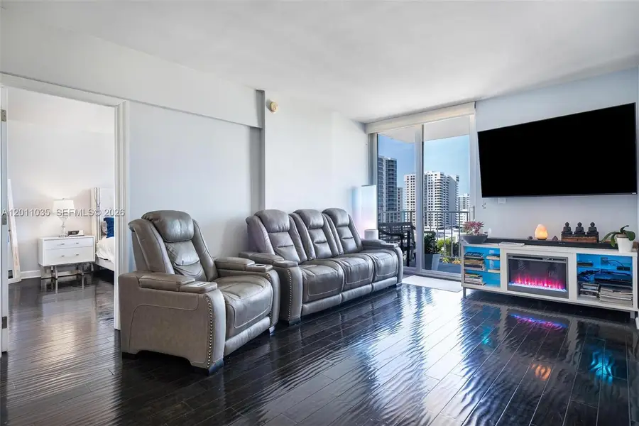 2829 Indian Creek Dr #1209, Miami Beach, FL 33140 - #3