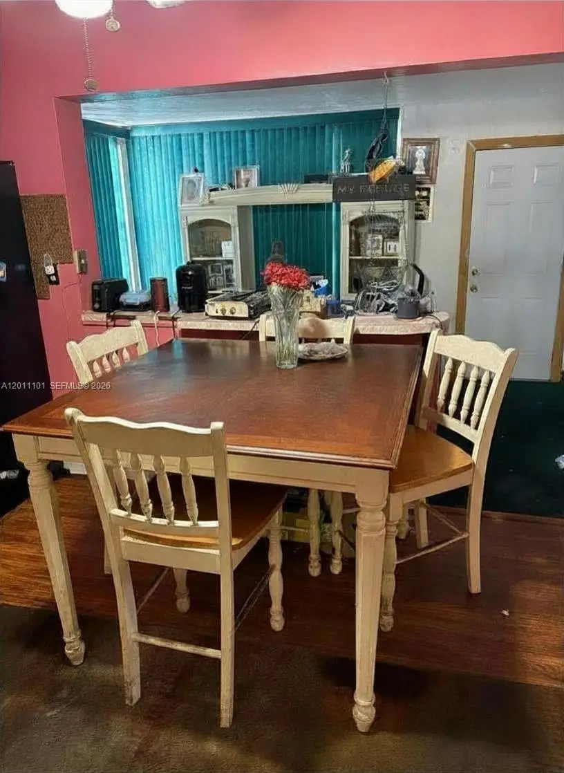 1360 NW 88th St, Miami, FL 33147 - #2