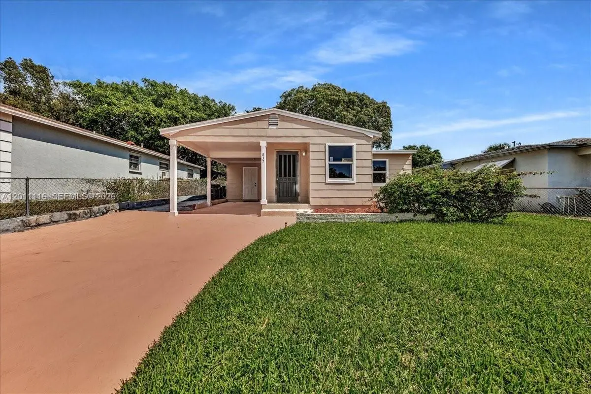 837 30th St, West Palm Beach, FL 33407 - #1