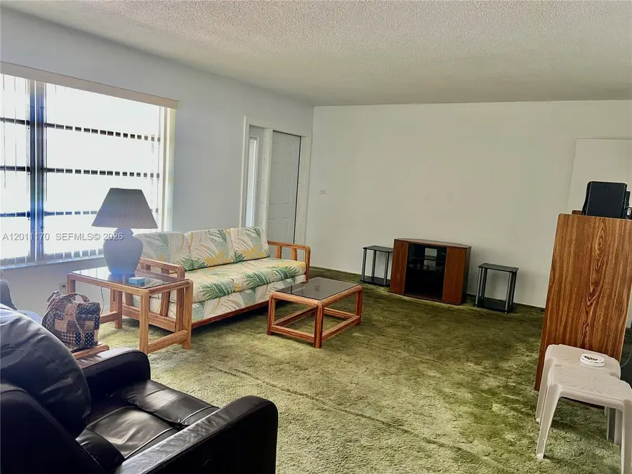 4402 NW 43rd Ter, Tamarac, FL 33319 - #3