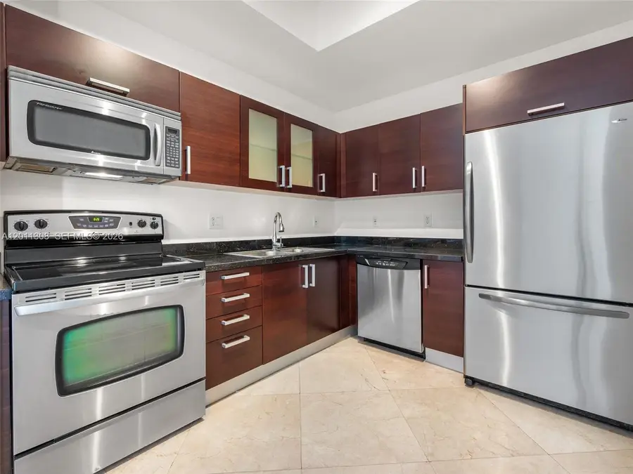 3250 Grand Ave #506, Miami, FL 33133 - #3