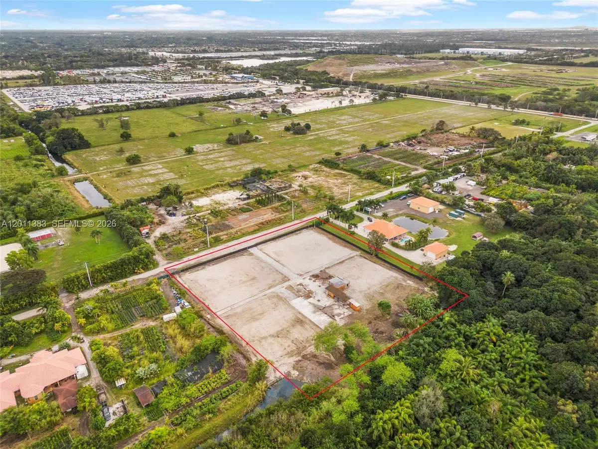 5601 SW 210th Ter, Southwest Ranches, FL 33332 - #1