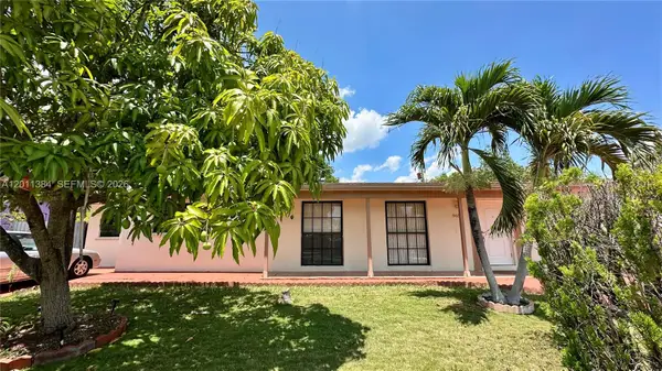 9625 SW 164th St, Miami, FL 33157