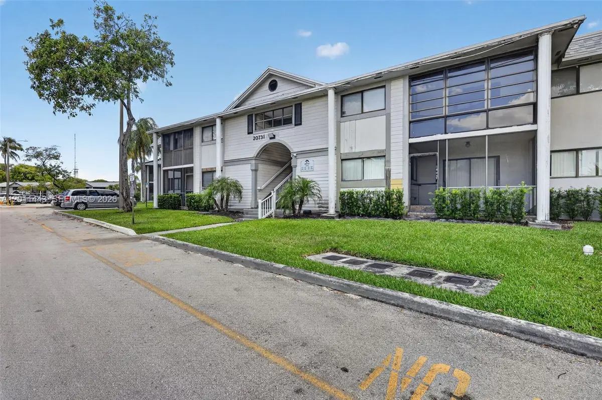 20731 NE 4th Pl #104, Miami, FL 33179 - #1