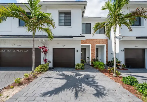 10876 SW 232nd Ter, Homestead, FL 33032