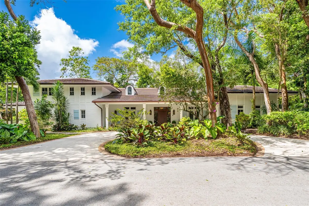 4901 Hammock Park Dr, Coral Gables, FL 33156 - #1