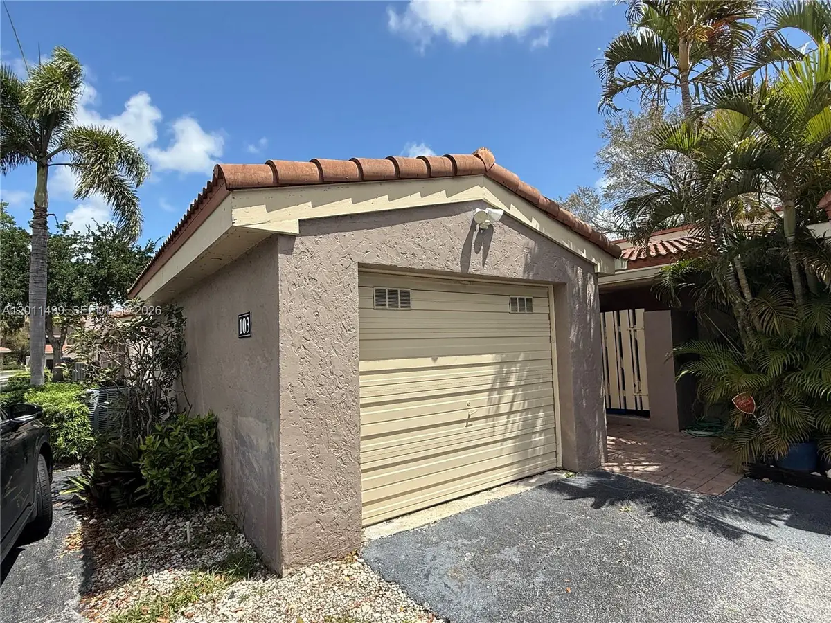 103 Tweedbrook Ln, Hollywood, FL 33021 - #1