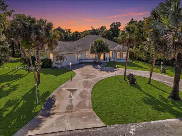 Address Withheld By Seller, Lehigh Acres, FL 33972