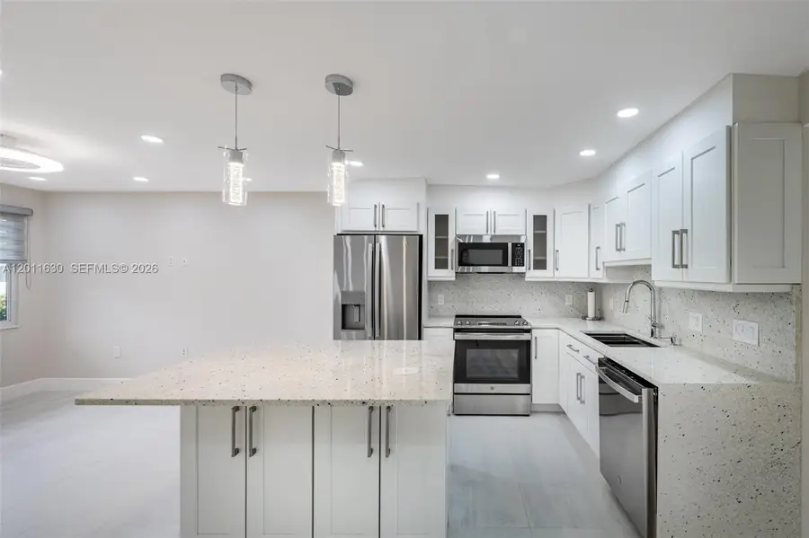 102 E Upminster E #102, Deerfield Beach, FL 33442 - #2