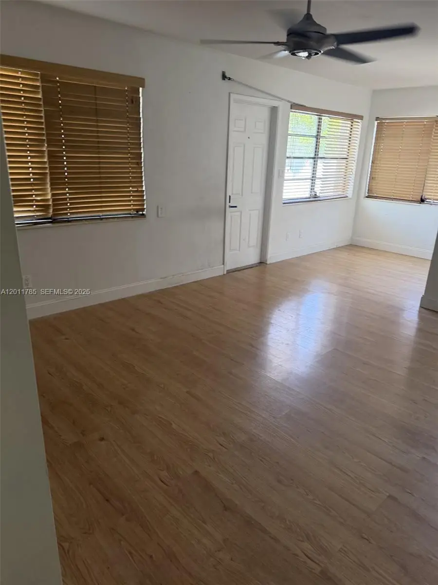 1024 Tyler St, Hollywood, FL 33019 - #2