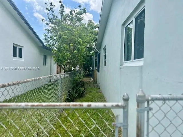 1328 Arthur St, Hollywood, FL 33019 - #3