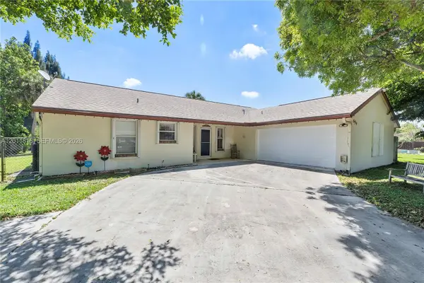 694 Dixie Ln, West Palm Beach, FL 33415