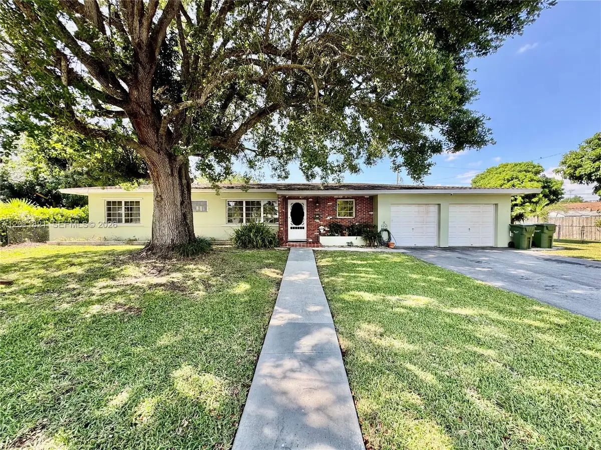 434 NW 20th St, Homestead, FL 33030 - #1