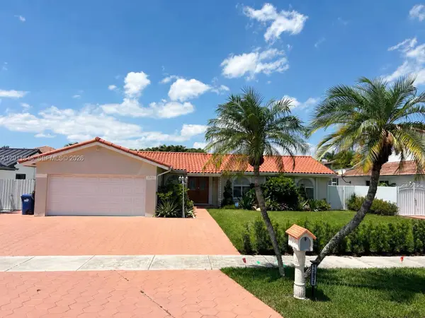 13931 SW 156th Ter, Miami, FL 33177