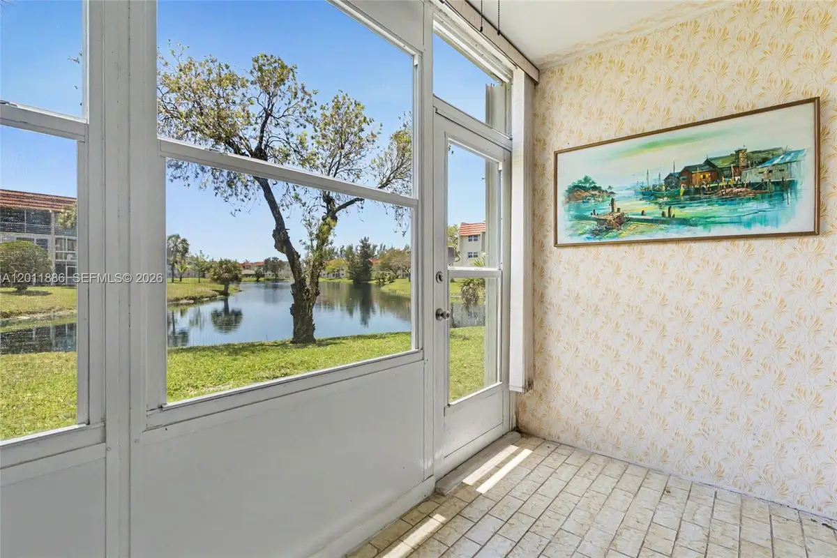 2831 E Sunrise Lakes Dr #105, Sunrise, FL 33322 - #1