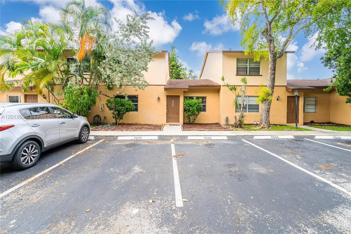 7045 W Sunrise Blvd #7045, Plantation, FL 33313 - #1