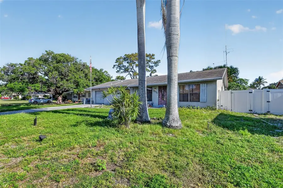3575 Marlow Ave, Boynton Beach, FL 33436 - #2