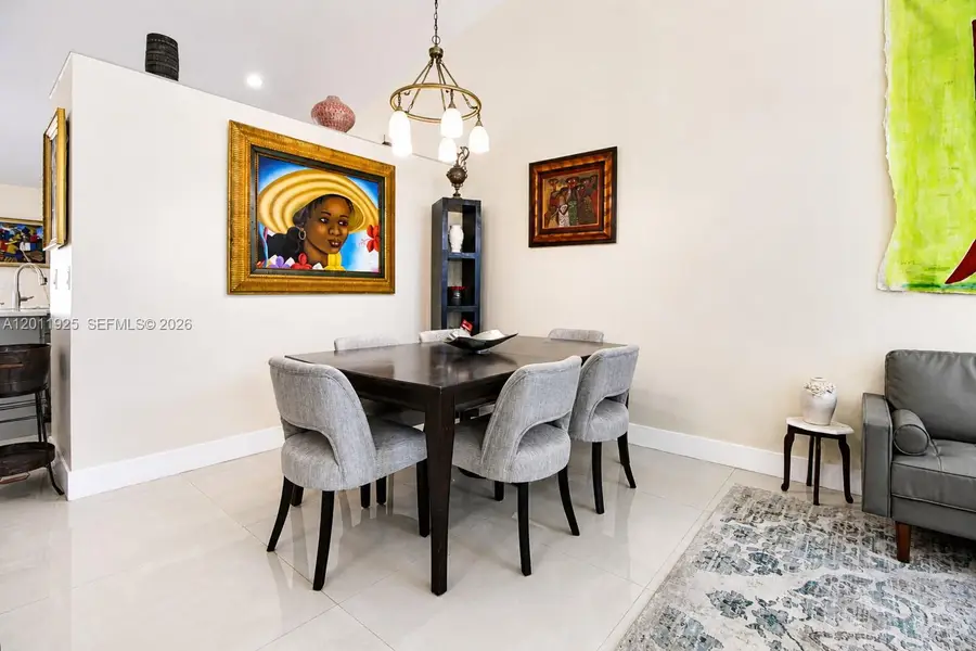 18083 SW 13th St, Pembroke Pines, FL 33029 - #2