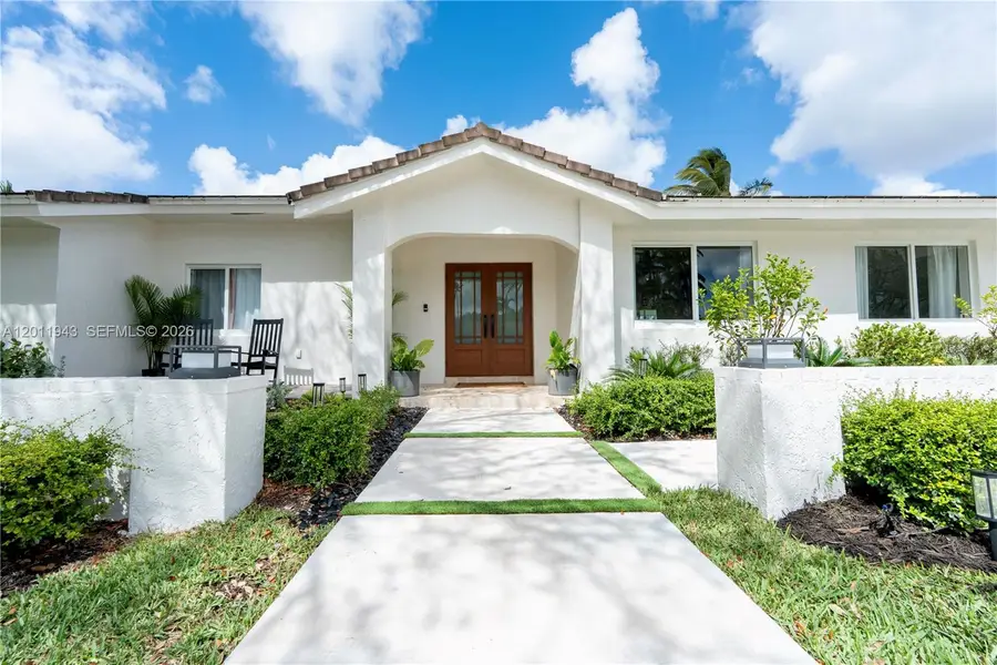 10461 SW 121st St, Miami, FL 33176 - #2