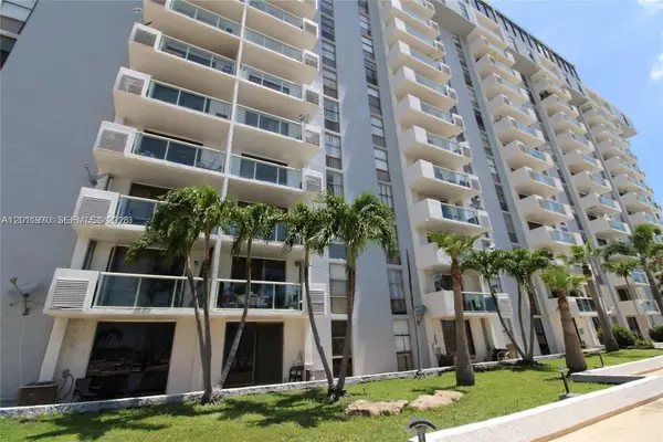 13499 Biscayne Blvd #404, North Miami, FL 33181