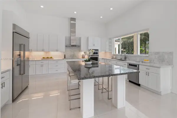 10703 SW 84th Ave, Miami, FL 33156