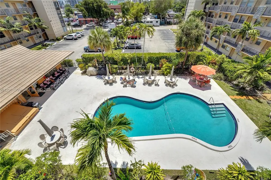 2145 Pierce Street #418, Hollywood, FL 33020 - #2