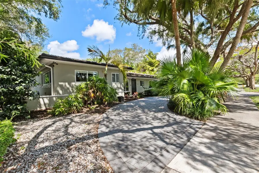 11220 SW 74th Ave, Pinecrest, FL 33156 - #2