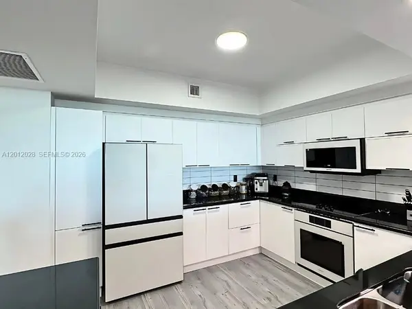 14951 Royal Oaks Ln #1708, North Miami, FL 33181