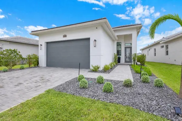 12496 SW Lunata Way, Port St Lucie, FL 34987